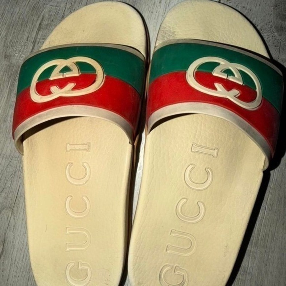 Gucci Interlocking G‎ Slides women size 10